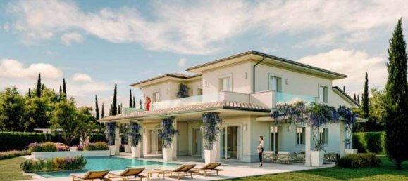 Villa T4 em Forte dei Marmi, Italy N.º 200709 9