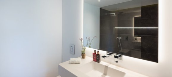 4 bedrooms Villa in Marbella, Spain No. 30597 32