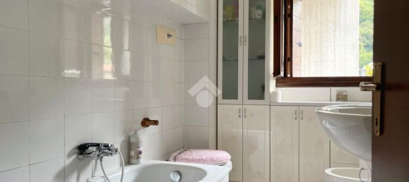 4 Schlafzimmer Haus in Valbrenta, Italy, Nr. 330158 26