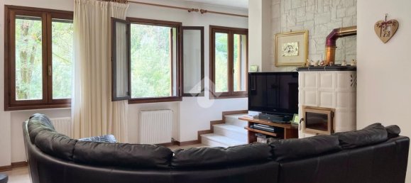 4 Schlafzimmer Haus in Valbrenta, Italy, Nr. 330158 4