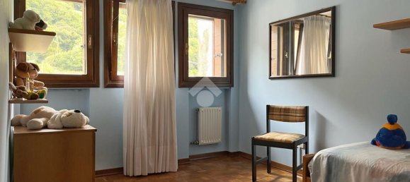 4 Schlafzimmer Haus in Valbrenta, Italy, Nr. 330158 24