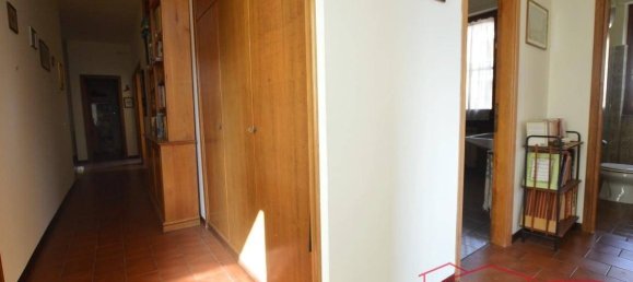 3 bedrooms Apartment in Lucca, Italy No. 210066 13