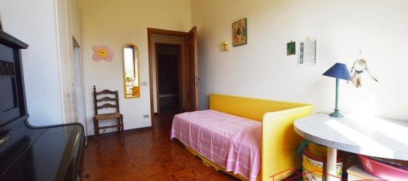 3 bedrooms Apartment in Lucca, Italy No. 210066 18