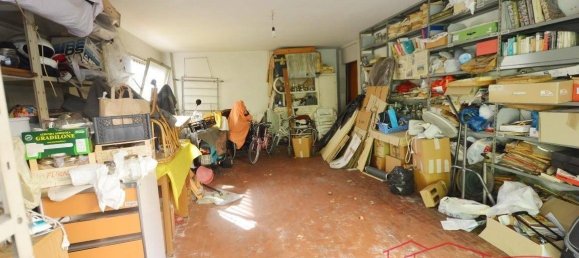 3 bedrooms Apartment in Lucca, Italy No. 210066 25