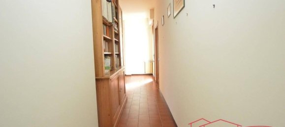 3 bedrooms Apartment in Lucca, Italy No. 210066 12
