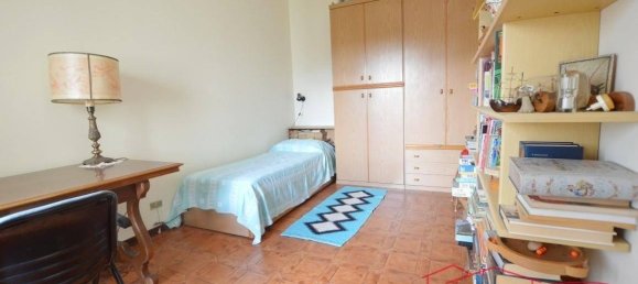 3 bedrooms Apartment in Lucca, Italy No. 210066 14