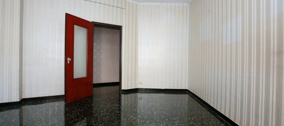 Apartamento de 7 dormitorios en Genoa, Italy No. 364689 4