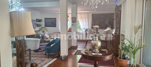 Villa de 4 dormitorios en Grottaferrata, Italy No. 324038 15