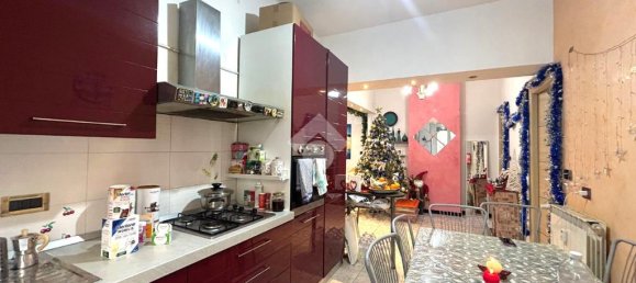 Apartamento de 2 dormitorios en Genoa, Italy No. 176429 15