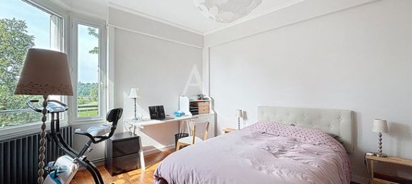 2 bedrooms Apartment in Suresnes, France No. 311700 4