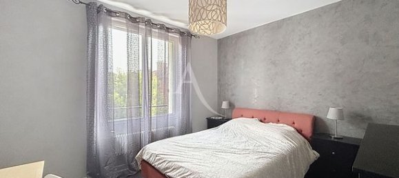 2 bedrooms Apartment in Suresnes, France No. 311700 5