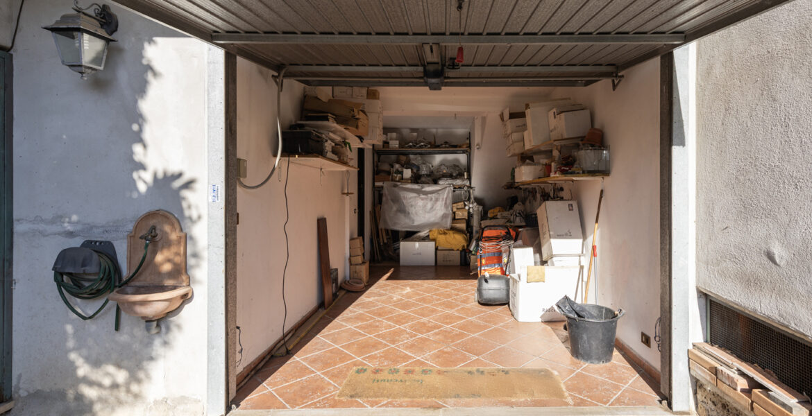 Дом с 3 спальнями в Риньяно Фламинио, Италия № 347242