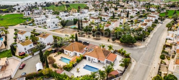 4 غرف نوم منزل ذو طابقين في Ayia Napa, Cyprus رقم 67016 28