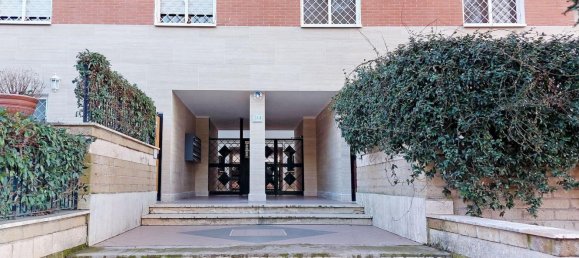 3غرفة شقة في Rome, Italy رقم 114020 22