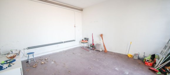 3 rooms Apartment in Turin, Italy No. 127915 123