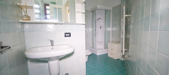 3 rooms Apartment in Turin, Italy No. 127915 34