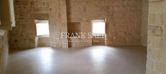 Büro in Qormi, Malta 60m², Nr. 12599 3