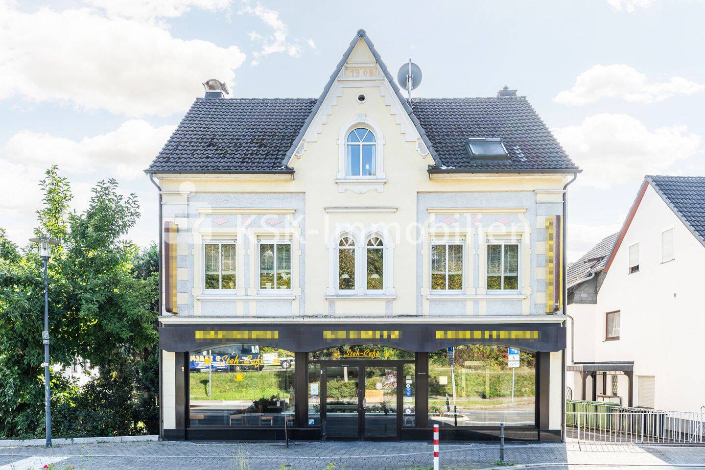 Edifício em Rhein-Sieg, Germany 1588 m² N.º 195657