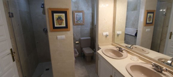 5 bedrooms Villa in Cadiz, Spain No. 29194 22