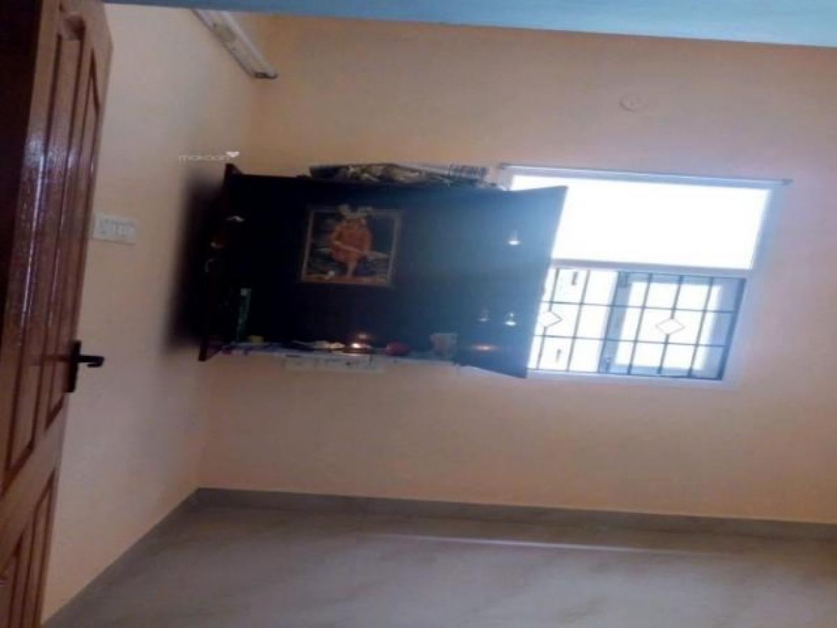 2 bedrooms House in Chennai, India No. 17685