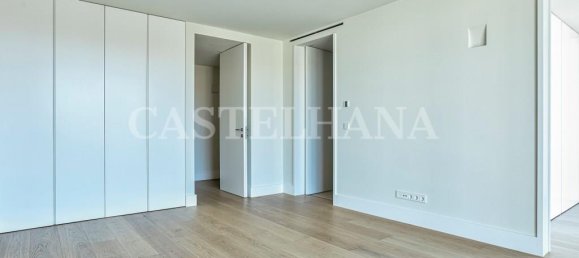 4 bedrooms Duplex in Cascais, Portugal No. 147167 7