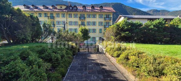 4 bedrooms Villa in Auronzo di Cadore, Italy No. 225177 3