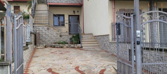 Apartamento de 3 habitaciónes en Rose, Italy No. 69971 4