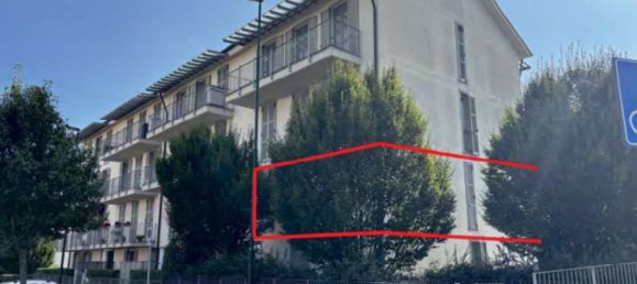 4 rooms Apartment in Chieri, Italy No. 197966 2