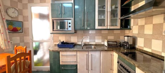 Квартира с 3 спальнями в Фуэнхирола, Испания № 178881 17