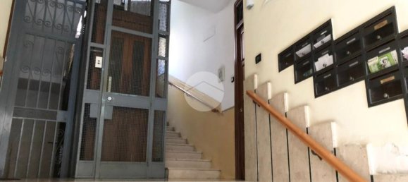 1 Schlafzimmer Wohnung in Palermo, Italy, Nr. 300038 4