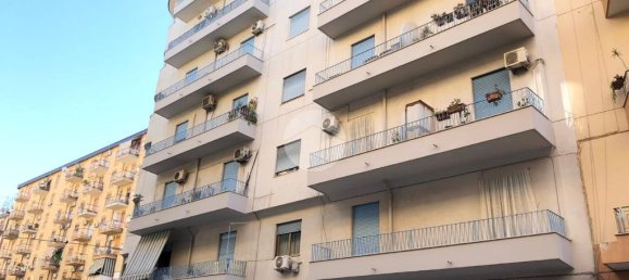 1 Schlafzimmer Wohnung in Palermo, Italy, Nr. 300038 5