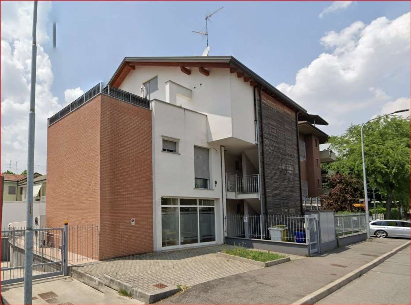 Квартира с 6 комнатами в Ро, Италия № 229216