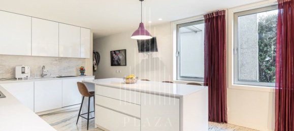 5 bedrooms House in Porto, Portugal No. 113466 8