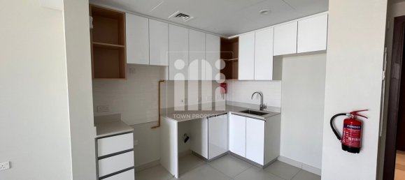 1 bedroom Apartment in Al Reem Island, UAE No. 6554 6