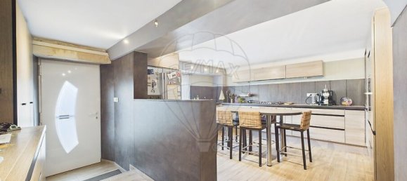 Casa de 4 dormitorios en Hettange-Grande, France No. 328354 2