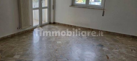 3 bedrooms Apartment in Monticello Conte Otto, Italy No. 359263 2