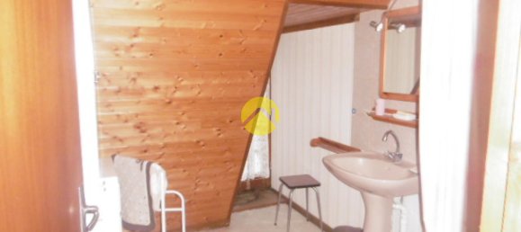 3 bedrooms House in Ruffec, France No. 76212 8