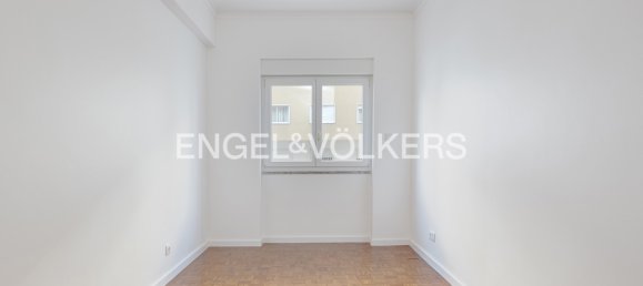 3 bedrooms Apartment in Oeiras, Portugal No. 10755 7