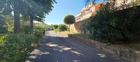 3 rooms House in Rome, Italy No. 331973 10