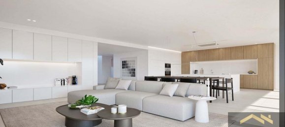 Вилла с 4 спальнями в Лагуш, Португалия № 9269 8