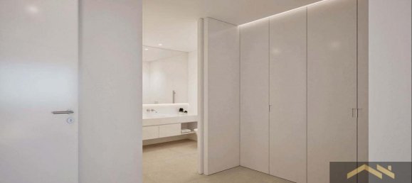 Вилла с 4 спальнями в Лагуш, Португалия № 9269 10