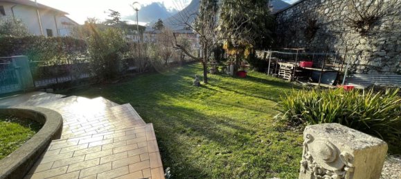 6 rooms Villa in Udine, Italy No. 70980 3