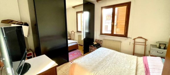 6 rooms Villa in Udine, Italy No. 70980 12
