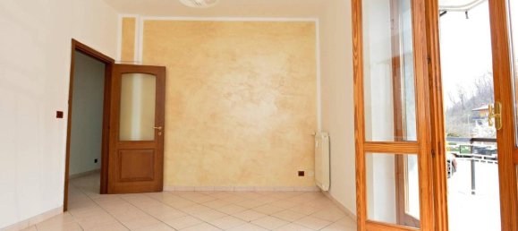 Квартира с 2 комнатами в Куорнье, Италия № 169597 5