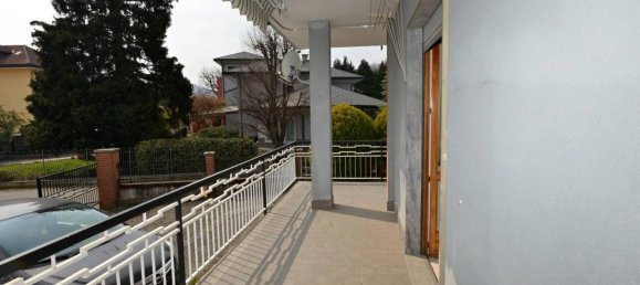 Квартира с 2 комнатами в Куорнье, Италия № 169597 25