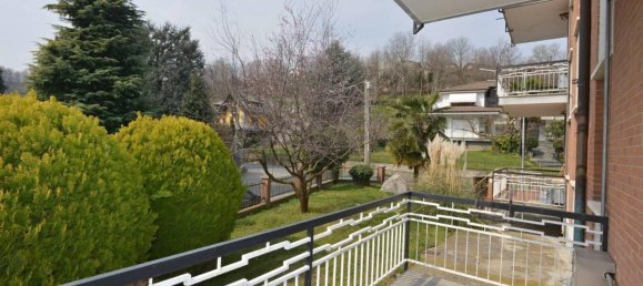 Квартира с 2 комнатами в Куорнье, Италия № 169597 14