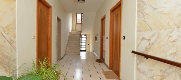 Квартира с 2 комнатами в Куорнье, Италия № 169597 31