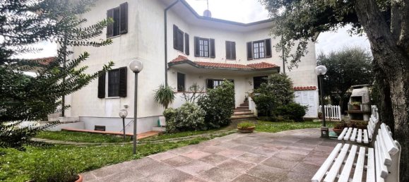 5 bedrooms Villa in Rosignano Marittimo, Italy No. 304134 6