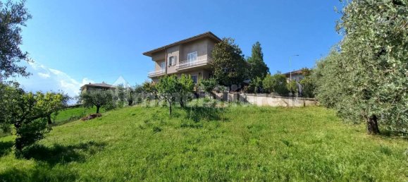 3 Schlafzimmer Haus in Montappone, Italy, Nr. 110798 10