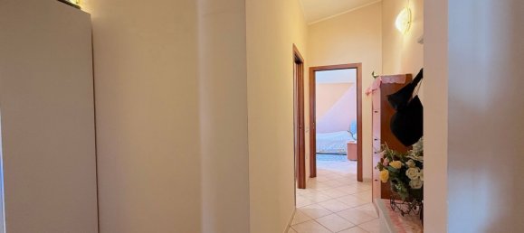 4 bedrooms Apartment in Sestu, Italy No. 331652 9